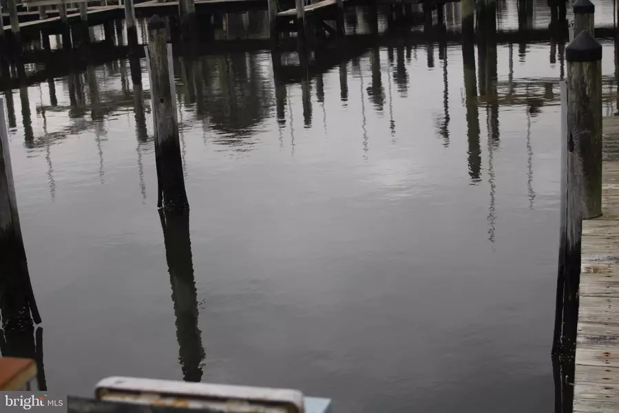 BOAT SLIP WHITES CREEK MARINA #101, Ocean View, DE 19970