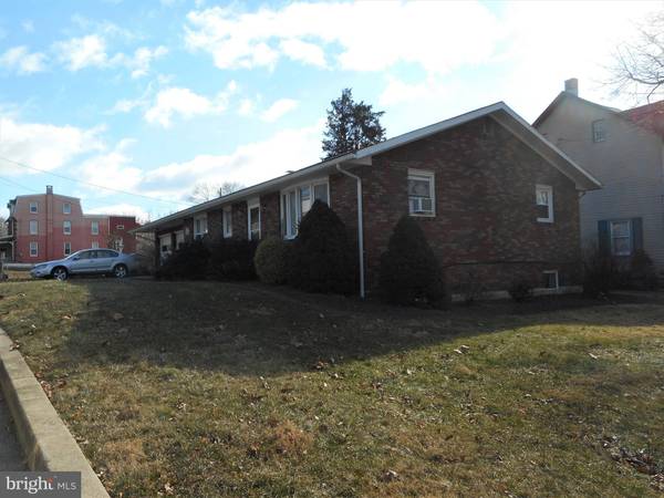 Shillington, PA 19607,110 PARK AVE