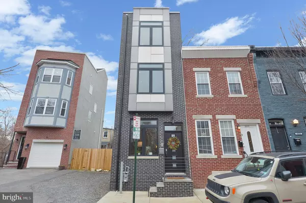 3037 CAMBRIDGE ST, Philadelphia, PA 19130