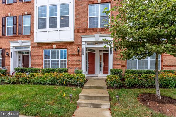 43117 WEALDSTONE TER, Ashburn, VA 20148