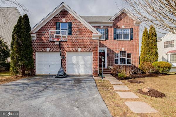 8890 YELLOW HAMMER DR, Gainesville, VA 20155