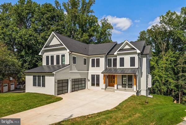 1464 WAGGAMAN CIR, Mclean, VA 22101