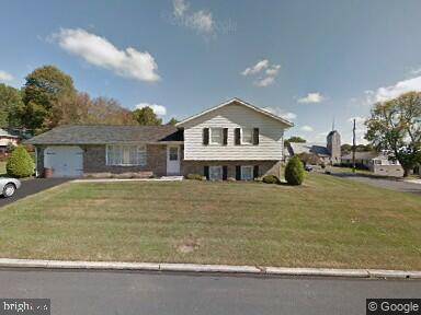 200 BLACKWOOD DR, Reading, PA 19606