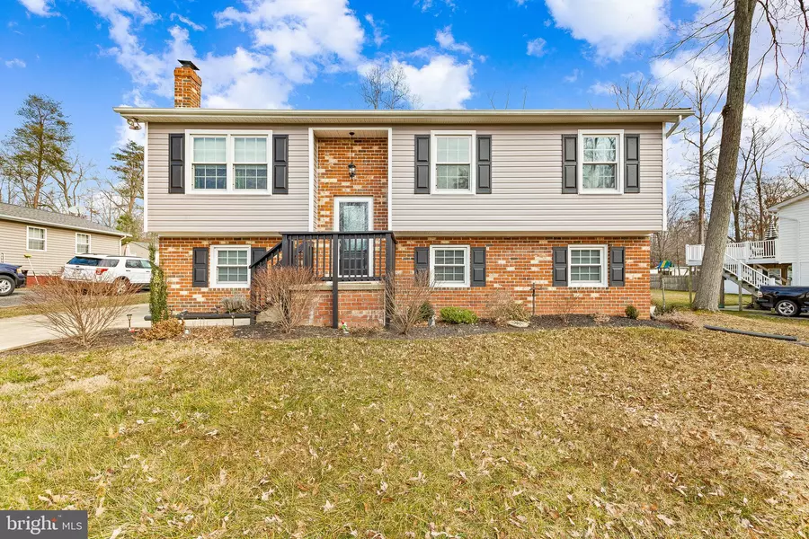 26033 CRESENT LN, Mechanicsville, MD 20659