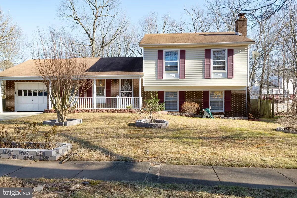 Lanham, MD 20706,5609 LINWOOD CT