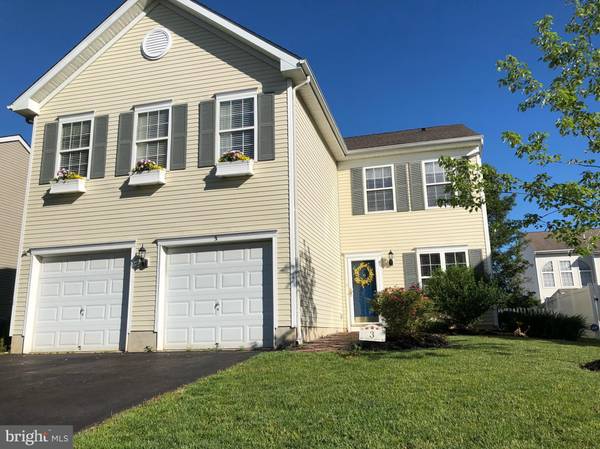 3 JUNIPER DR, Columbus, NJ 08022