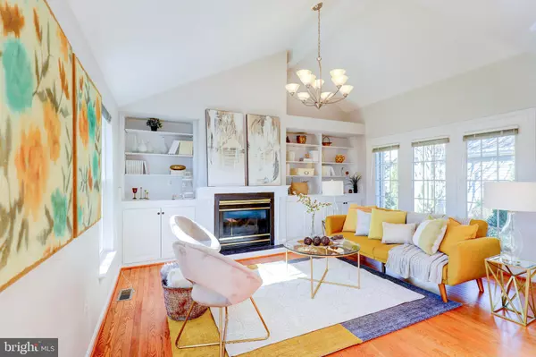 Fairfax, VA 22032,9807 BOLTON VILLAGE CT