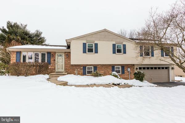 135 SPRING MEADOW LN, Washington Boro, PA 17582