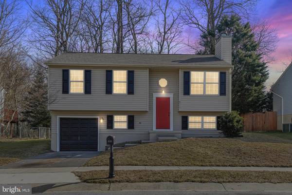 8115 MOUNTAIN VIEW CIR, Pasadena, MD 21122