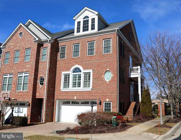 2702 MERLOT LN, Annapolis, MD 21401