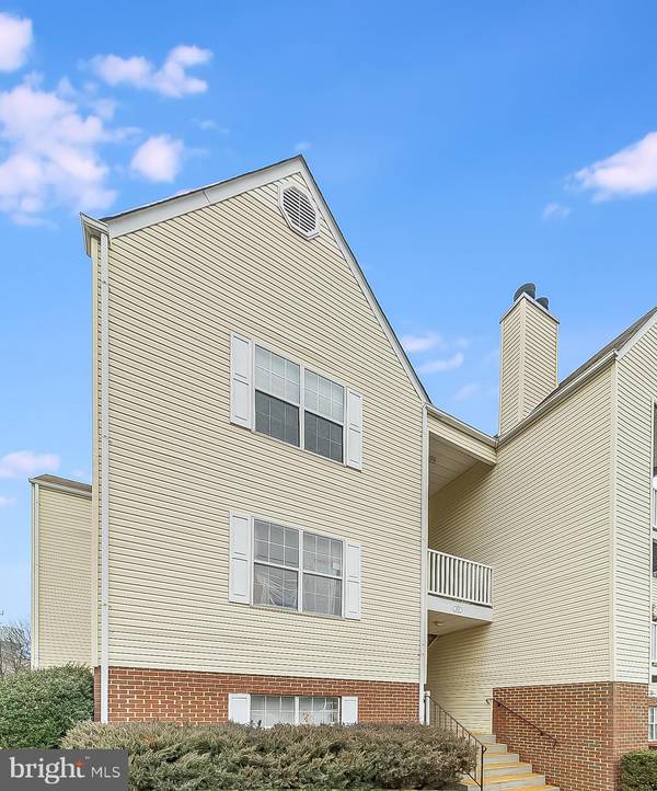 200 GROSVENOR LN #2, Stafford, VA 22556