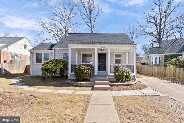 2921 JOHNSON RD, Falls Church, VA 22042