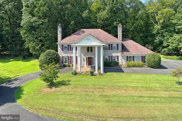 Catharpin, VA 20143,3470 PIN OAK CT