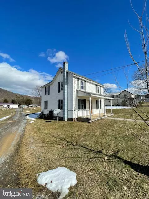 Great Cacapon, WV 25422,5294 CENTRAL AVE