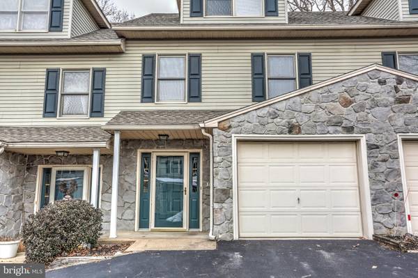 31 LAUREL RDG, Leola, PA 17540