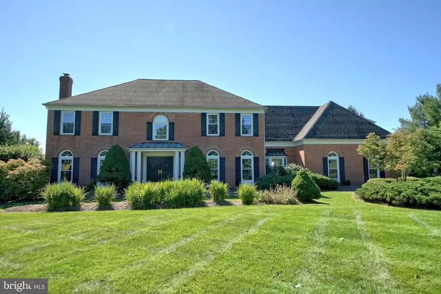 3 HART CT, Titusville, NJ 08560