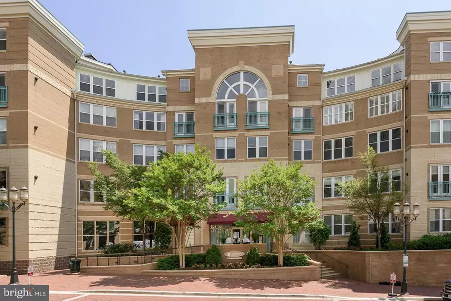 12001 MARKET ST #437, Reston, VA 20190