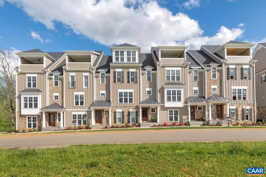 Crozet, VA 22932,5451 GOLF DR DR