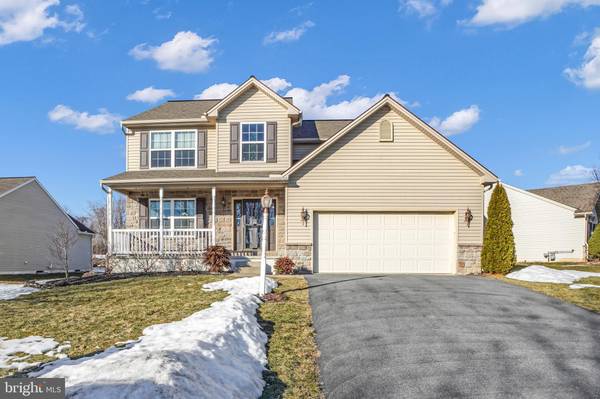 408 LITTLE POND LN, Lebanon, PA 17042