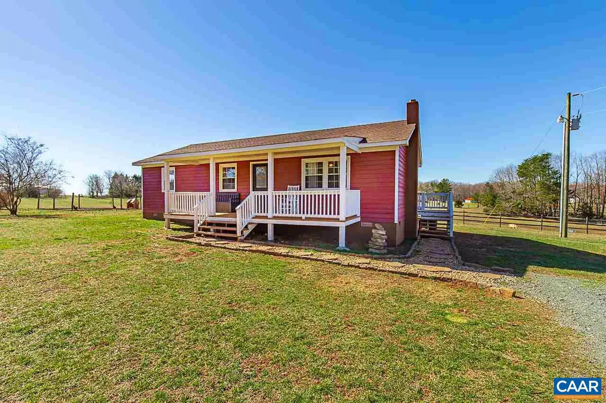 Howardsville, VA 24562,8031 HOWARDSVILLE RD RD