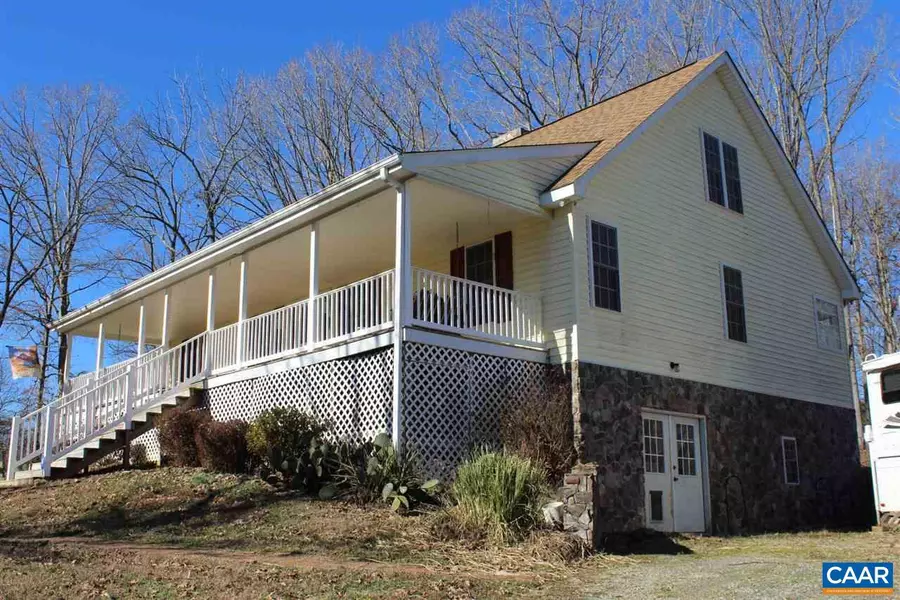 1432 ROSNEY RD RD, Dillwyn, VA 23936