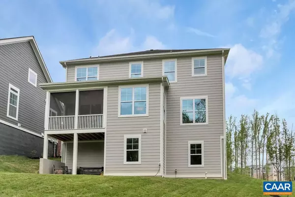 Crozet, VA 22932,384 BISHOPGATE LN