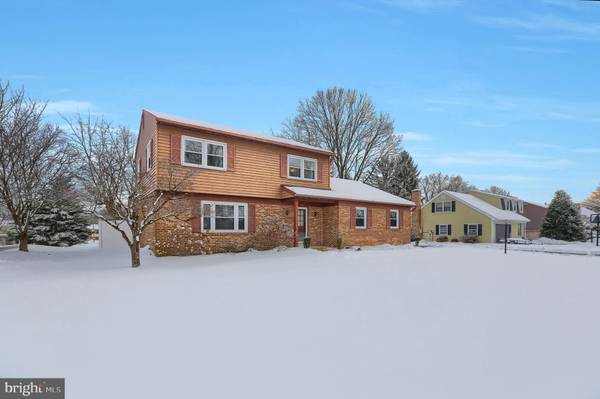 278 ROBIN DALE DR, Leola, PA 17540