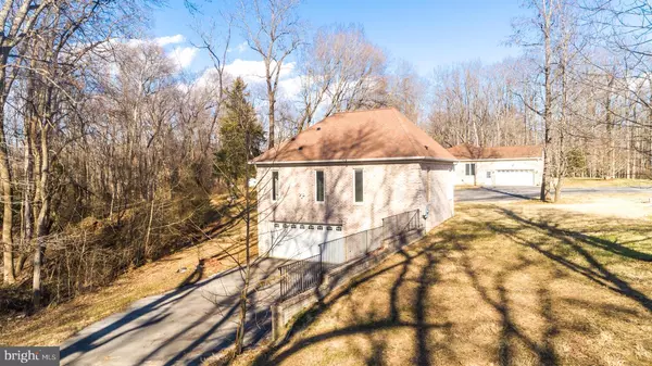 Pomfret, MD 20675,4345 WOODFIELD DR