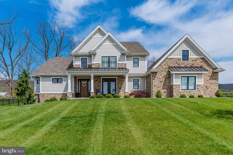 14 BLUE MARLIN WAY, Mechanicsburg, PA 17050