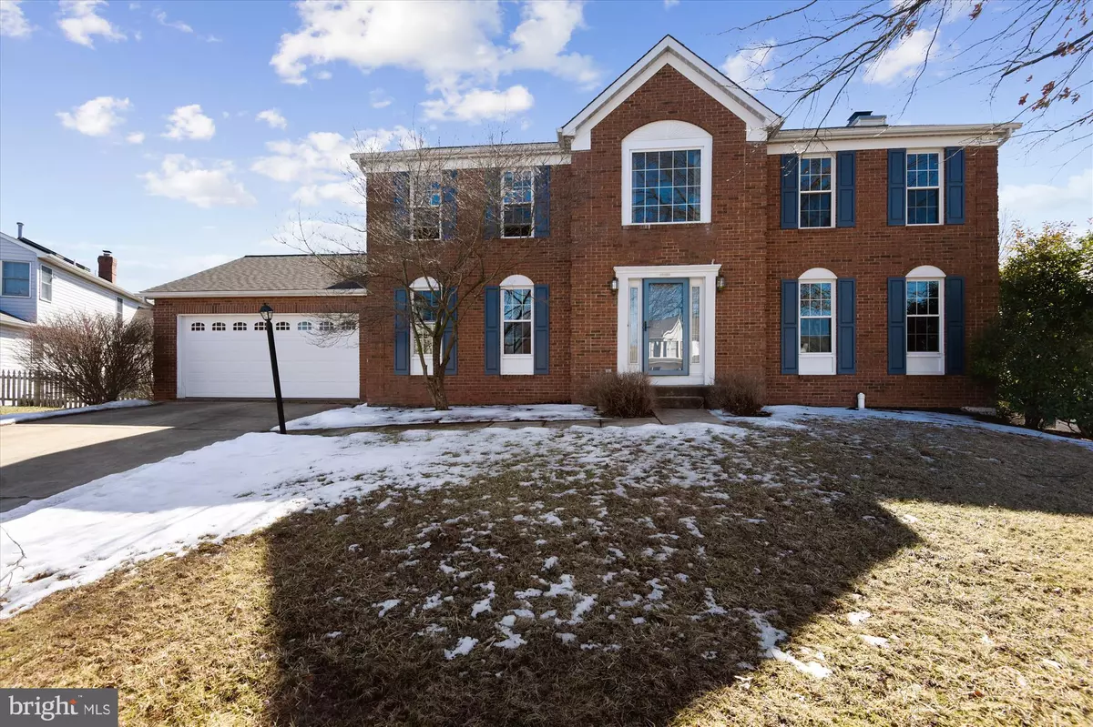 Ashburn, VA 20147,43895 STRONGHOLD CT