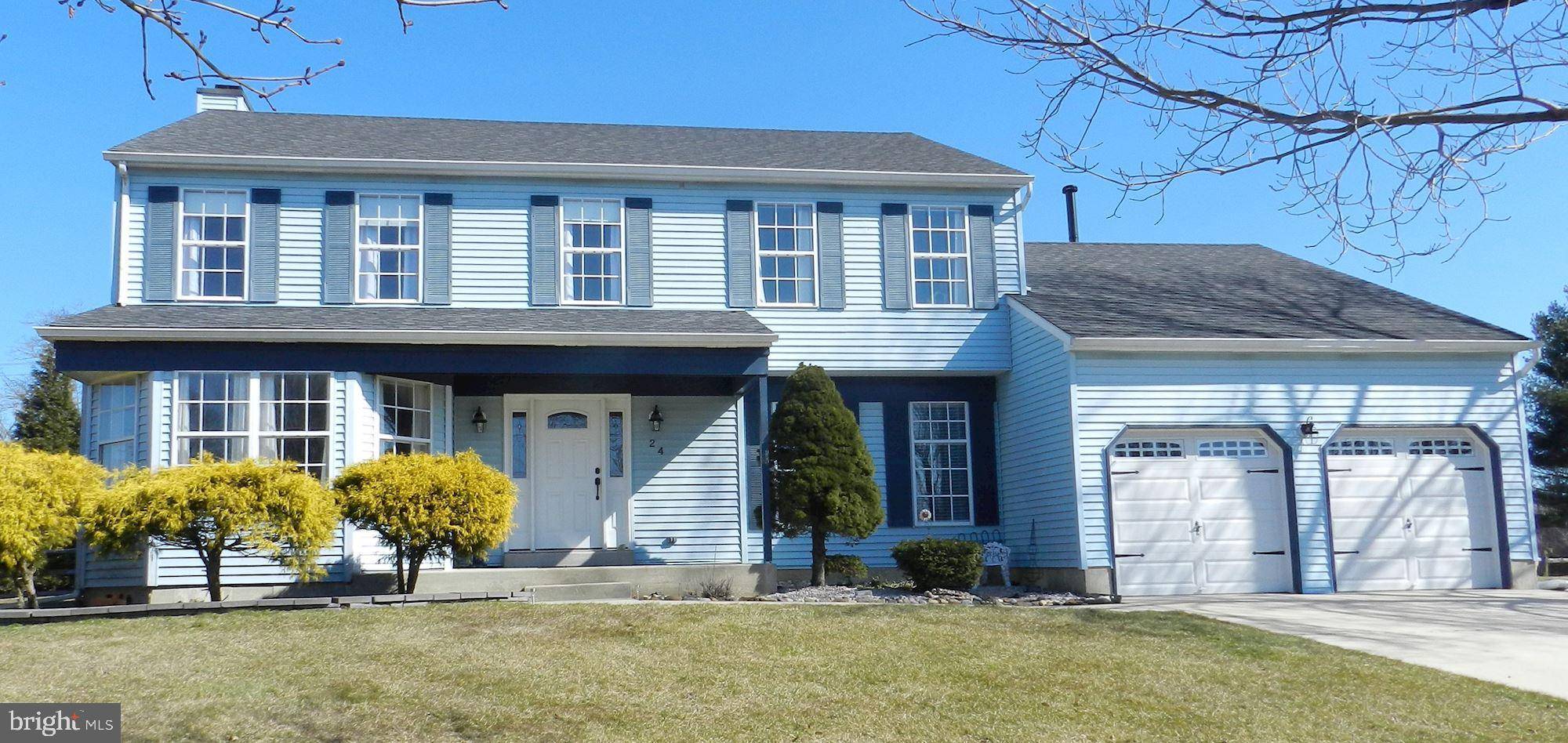 24 KAYLAS WAY, Mullica Hill, NJ 08062