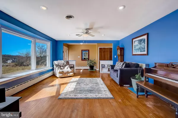 Dayton, MD 21036,4255 LINTHICUM RD