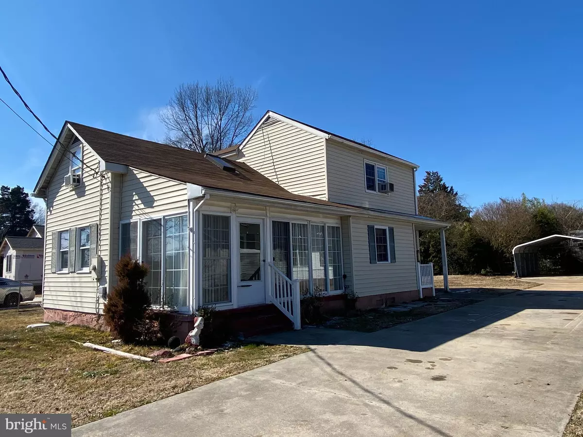 Colonial Beach, VA 22443,103 1ST ST