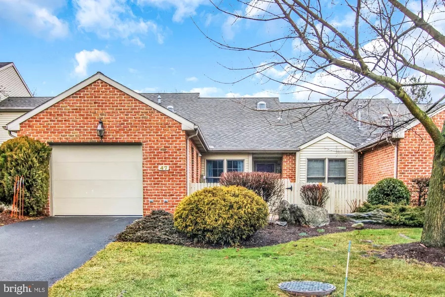 47 LEEARDEN RD, Hershey, PA 17033