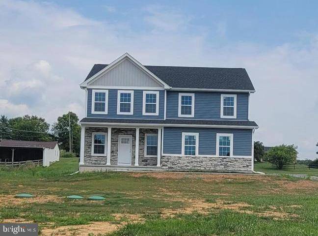 73 TRACEY ANN LN, Kearneysville, WV 25430