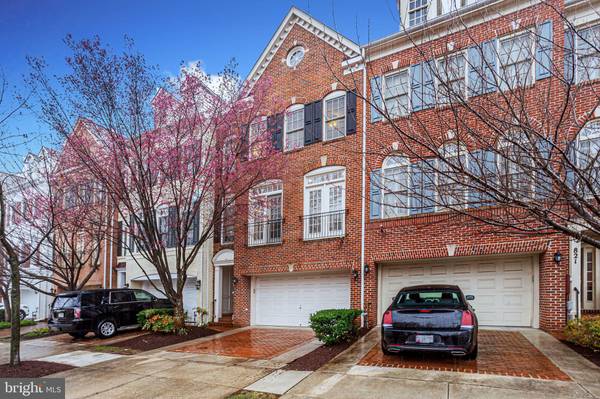 819 OAK KNOLL TER, Rockville, MD 20850