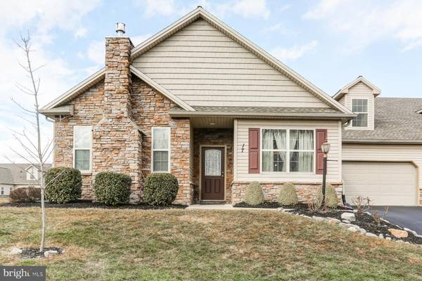 17 KERRY CT, Mechanicsburg, PA 17050