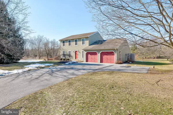 Hummelstown, PA 17036,529 S MEADOW LN