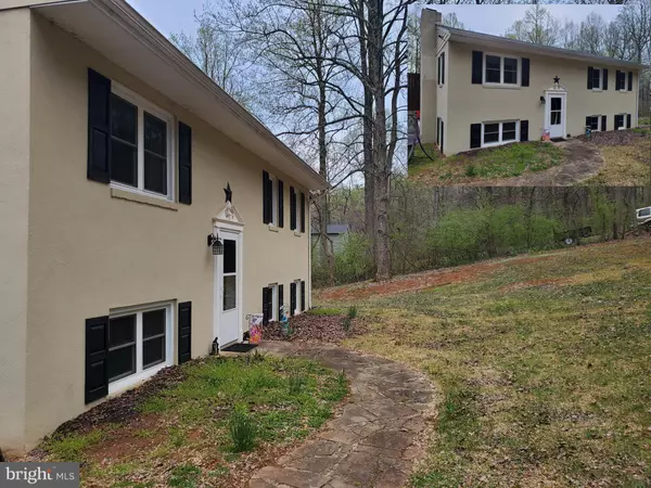 21931 BLUERIDGE MOUNTAIN ROAD, Paris, VA 20130