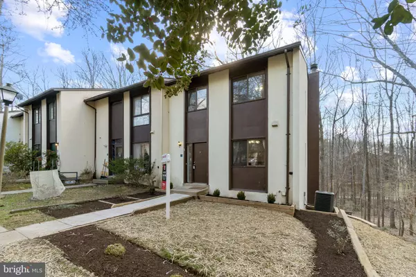 Reston, VA 20191,11924 BARREL COOPER CT