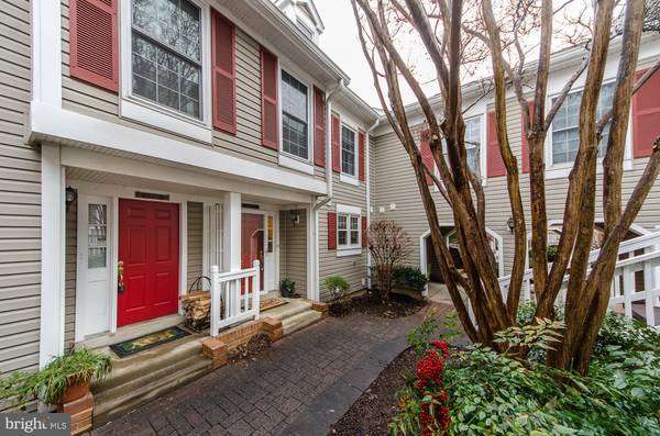 2919-C S WOODSTOCK ST #3, Arlington, VA 22206