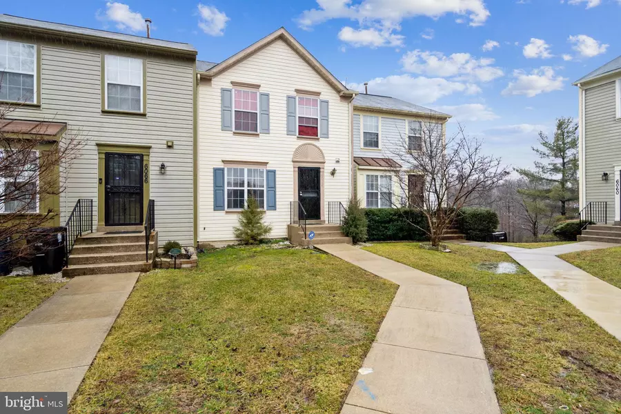 6064 S HIL MAR CIR, District Heights, MD 20747