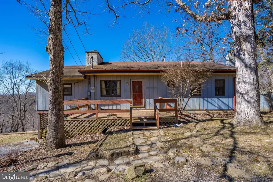 267 LONG LEAF LN, Harpers Ferry, WV 25425