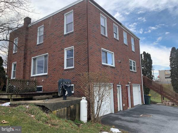 Willow Street, PA 17584,2619 WILLOW STREET PIKE N