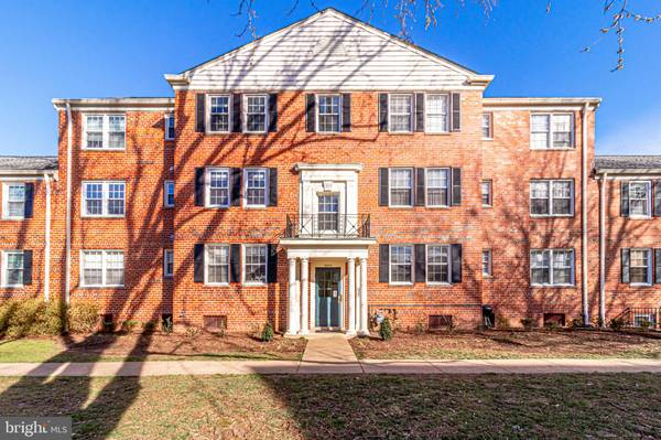 6515 POTOMAC AVE #B1, Alexandria, VA 22307