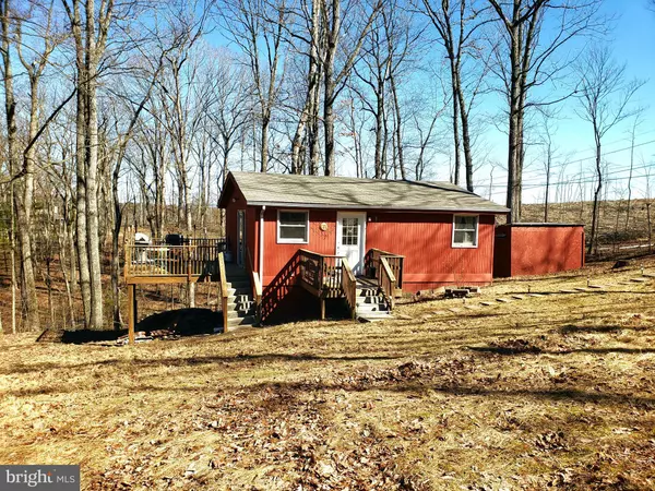 Hedgesville, WV 25427,77 WHISTLER