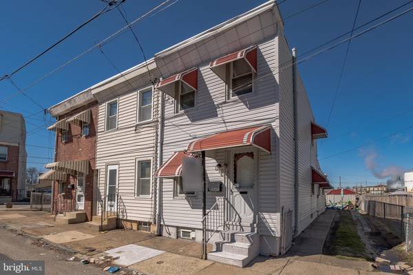 4704 ALMOND ST, Philadelphia, PA 19137