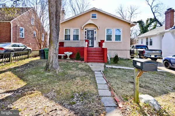 Baltimore, MD 21207,2015 OAK DR