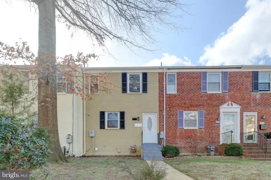 2936 MOUNT VERNON AVE, Alexandria, VA 22305