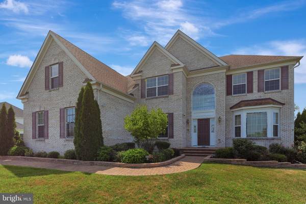 102 TUSCAN LN, Mullica Hill, NJ 08062